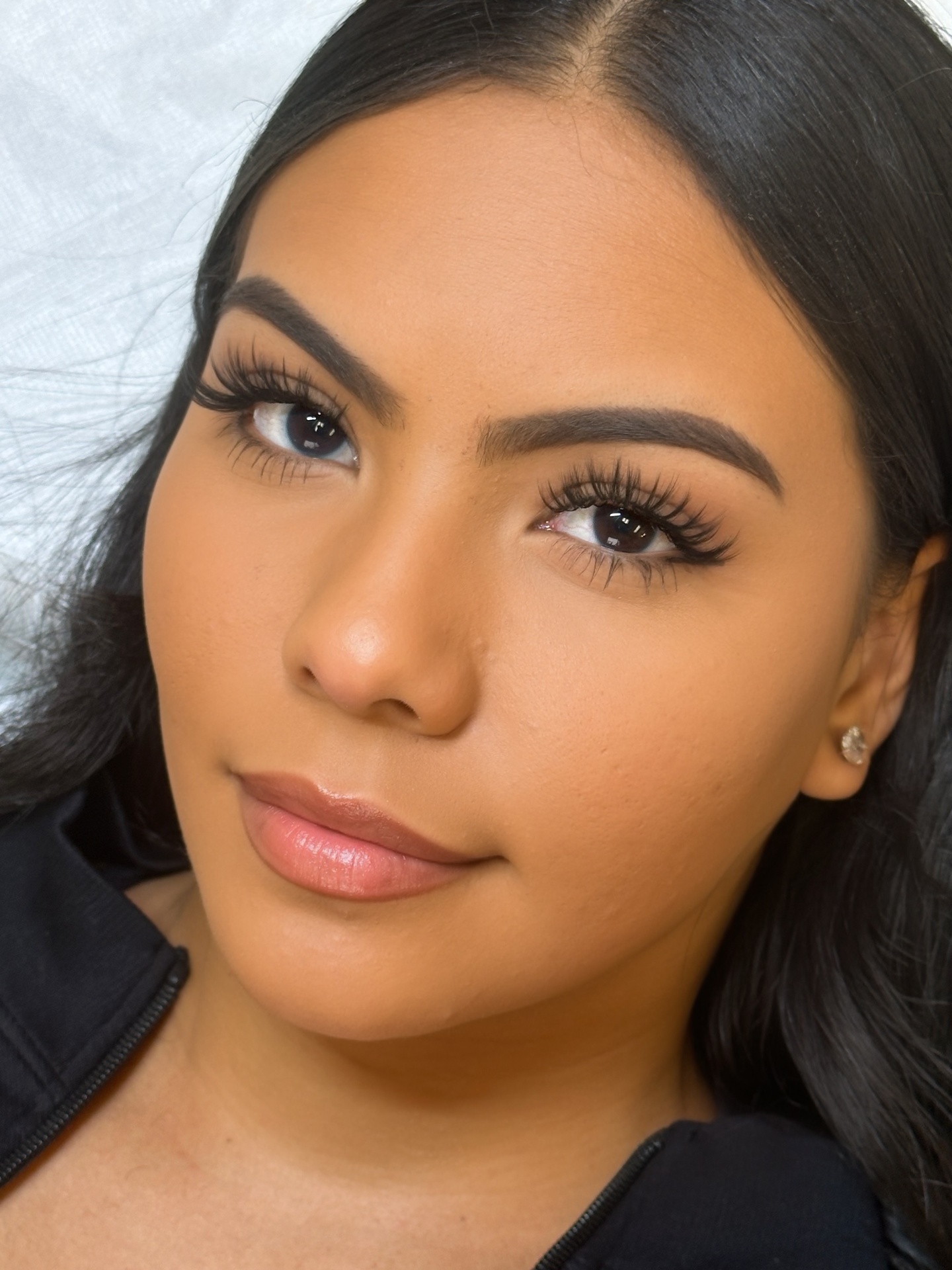 Mega volume luxe lash extension style by Luxe Lashes Beauty Studio Dallas